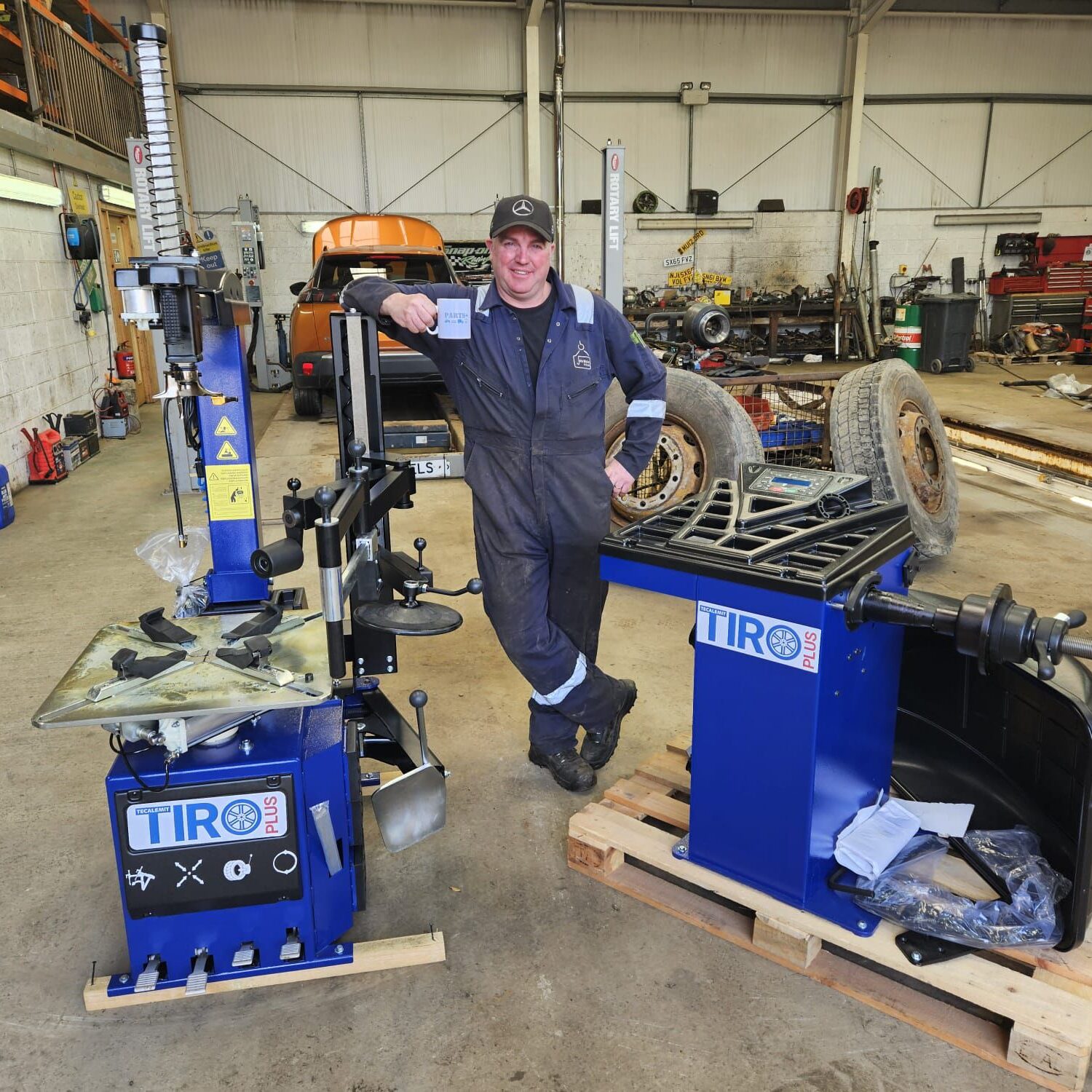 Vehicle Lifts, Tyre Changers